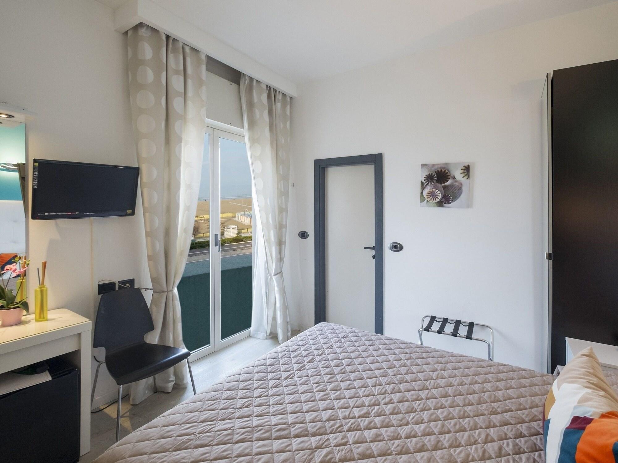 רימיני Hotel Levante מראה חיצוני תמונה