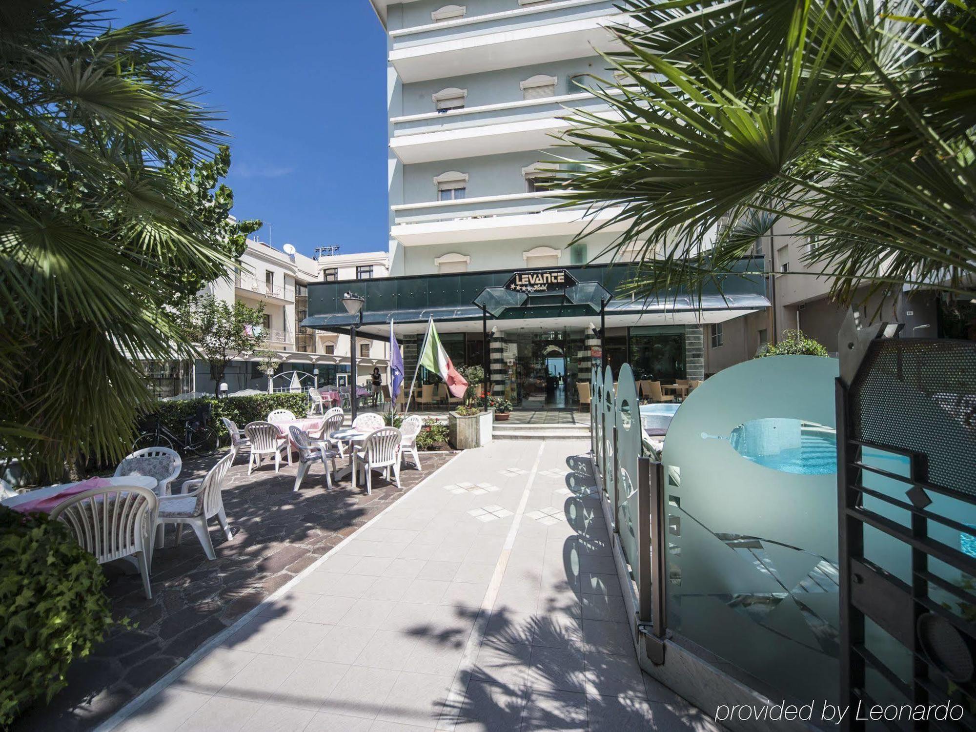 רימיני Hotel Levante מראה חיצוני תמונה
